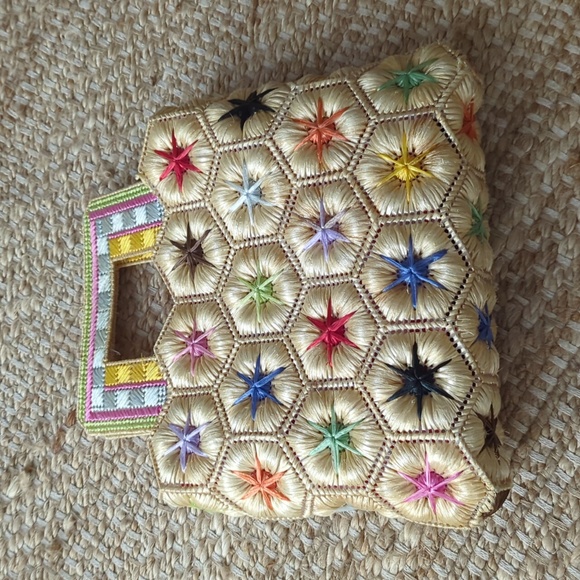 Vintage plastic canvas happy purse - Picture 2 of 12